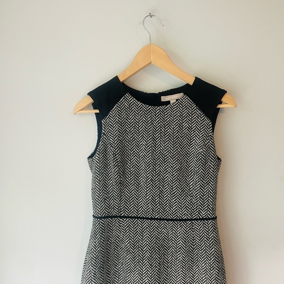 Banana Republic Tweed Sheath Dress - Picture 2 of 9